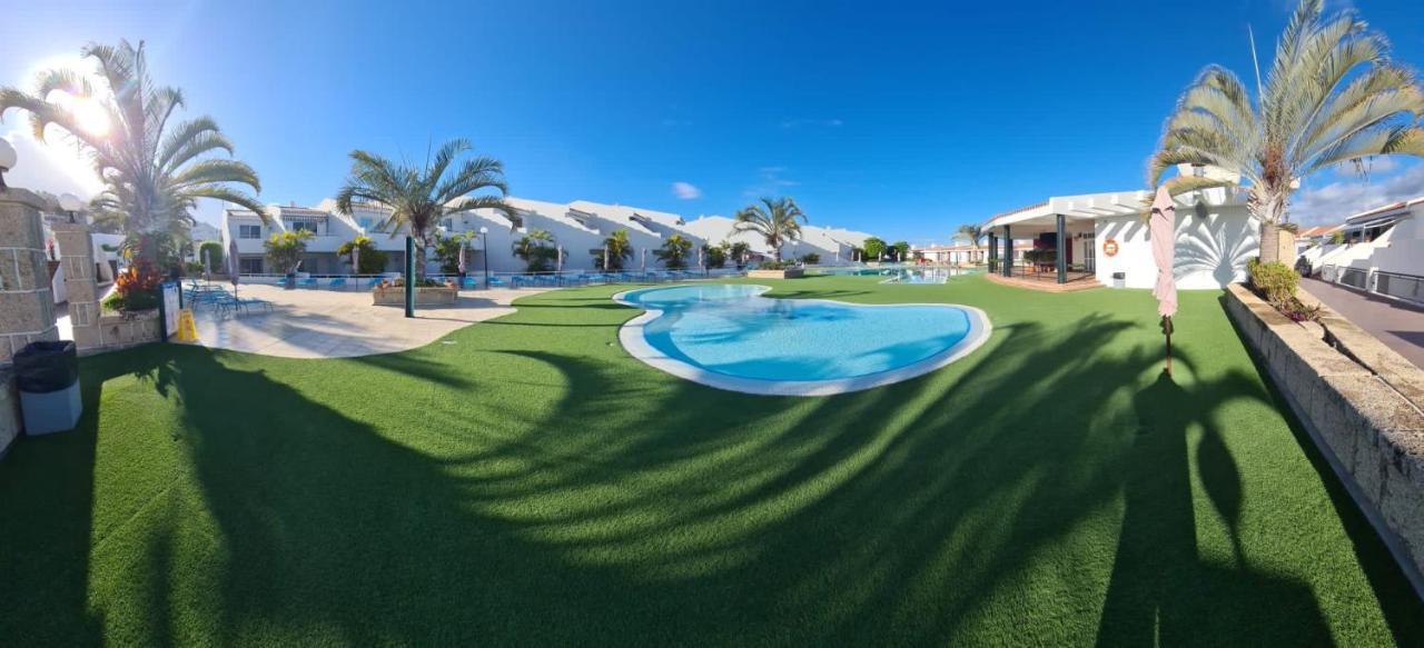 Hotel Malibu Park Адехе Экстерьер фото